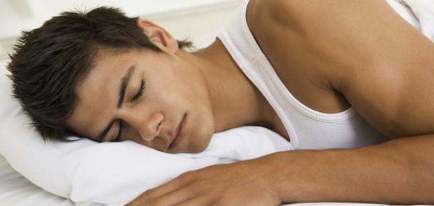 أضرار النوم الكثير موضوع